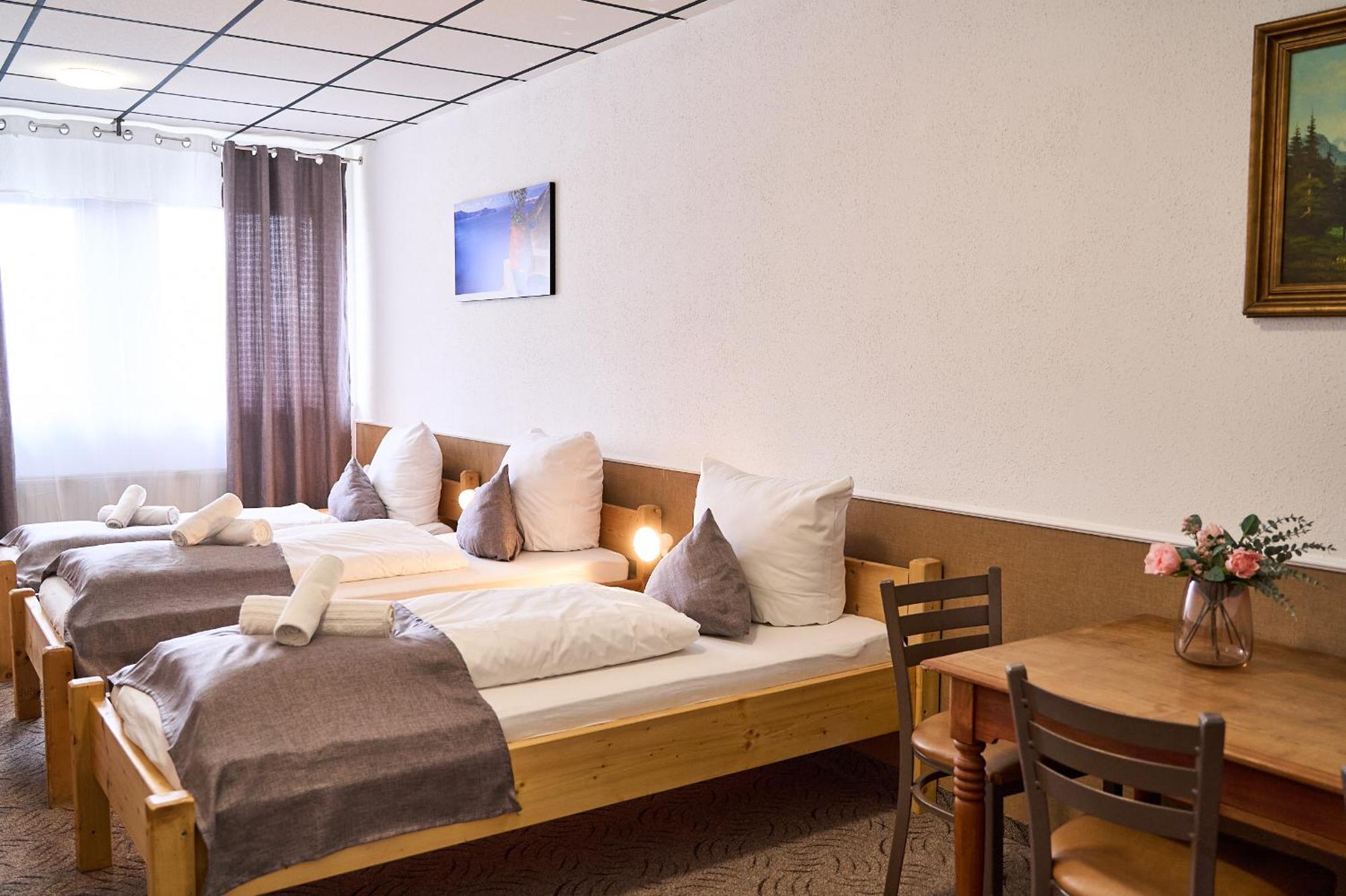 Hotel Maximo Pinneberg Buitenkant foto
