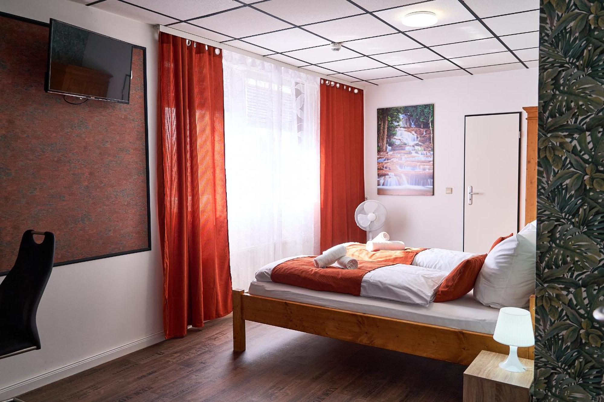 Hotel Maximo Pinneberg Buitenkant foto