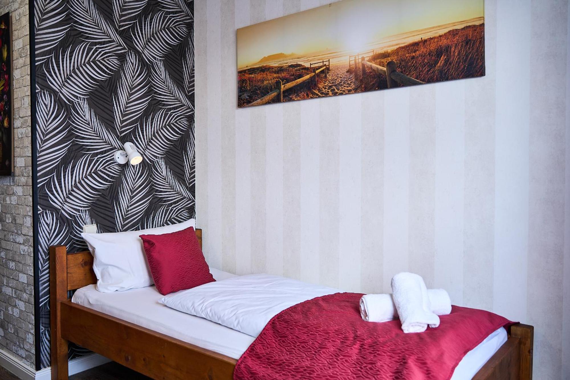 Hotel Maximo Pinneberg Buitenkant foto