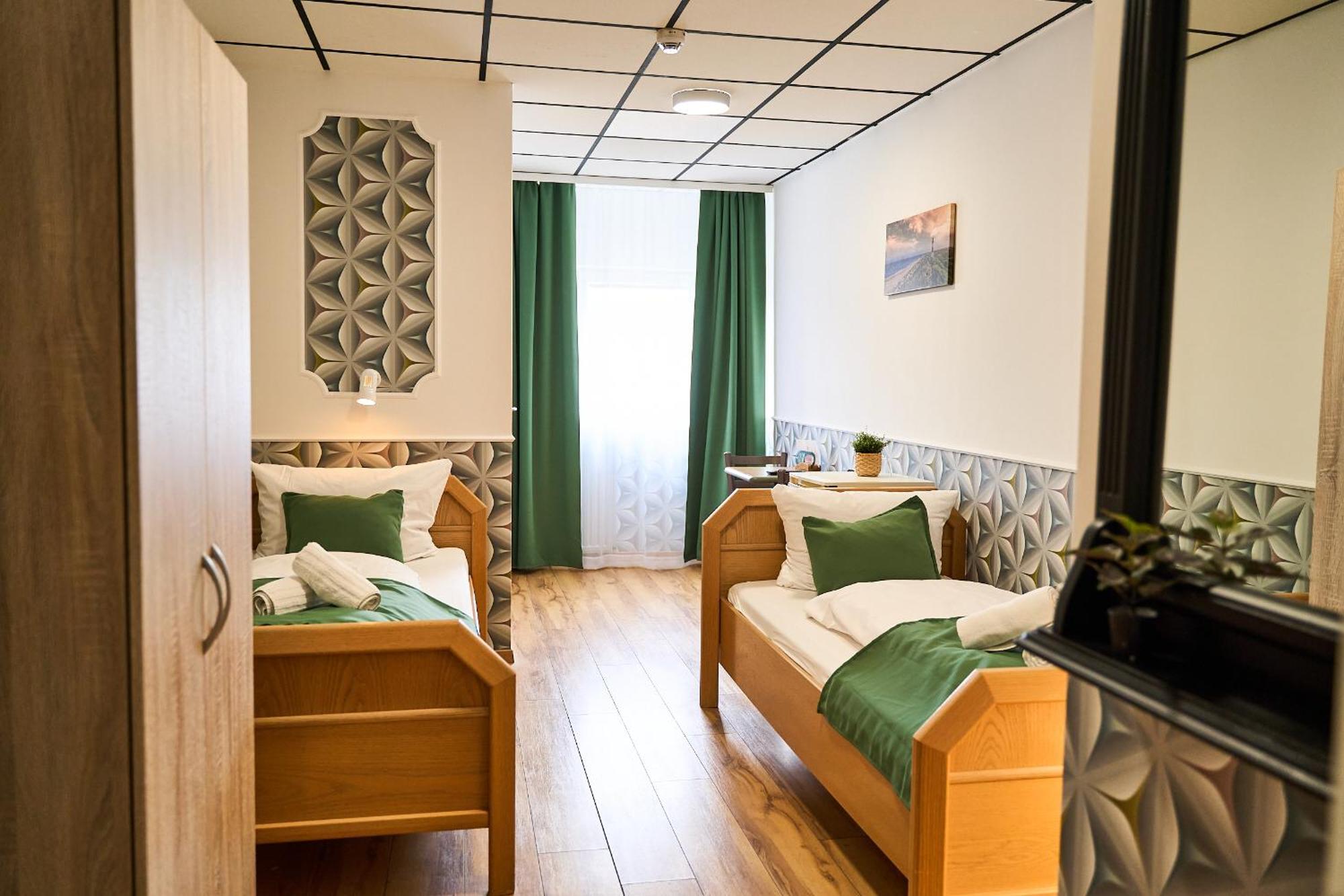 Hotel Maximo Pinneberg Buitenkant foto