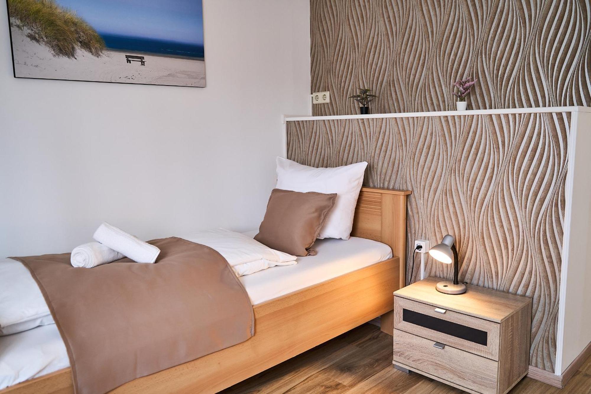 Hotel Maximo Pinneberg Buitenkant foto